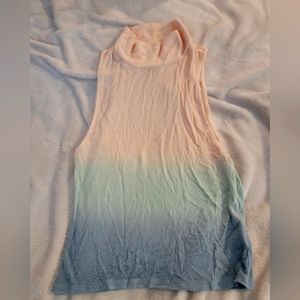 Ombre ribbed top